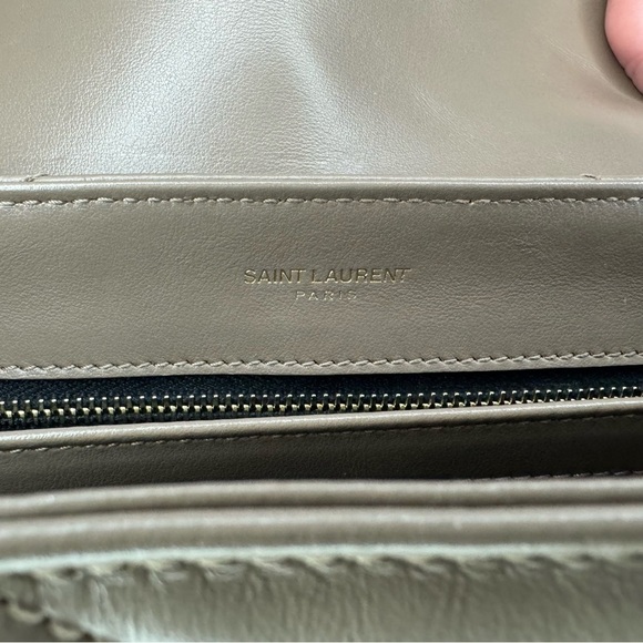 Saint Laurent Loulou Toy quilted-leather Dark Beige Rare Color! - Picture 11 of 16